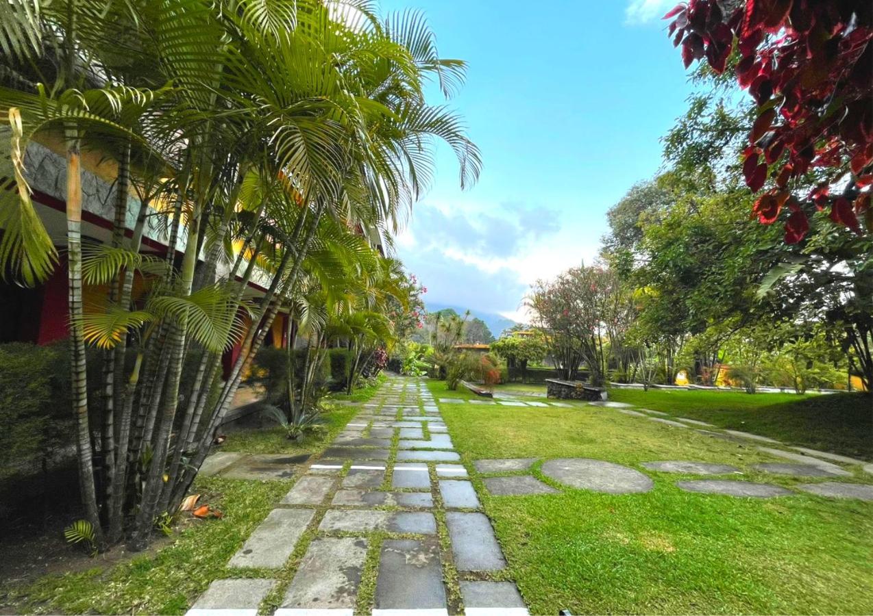 Hotel Tiosh Abaj Santiago Atitlán Екстериор снимка