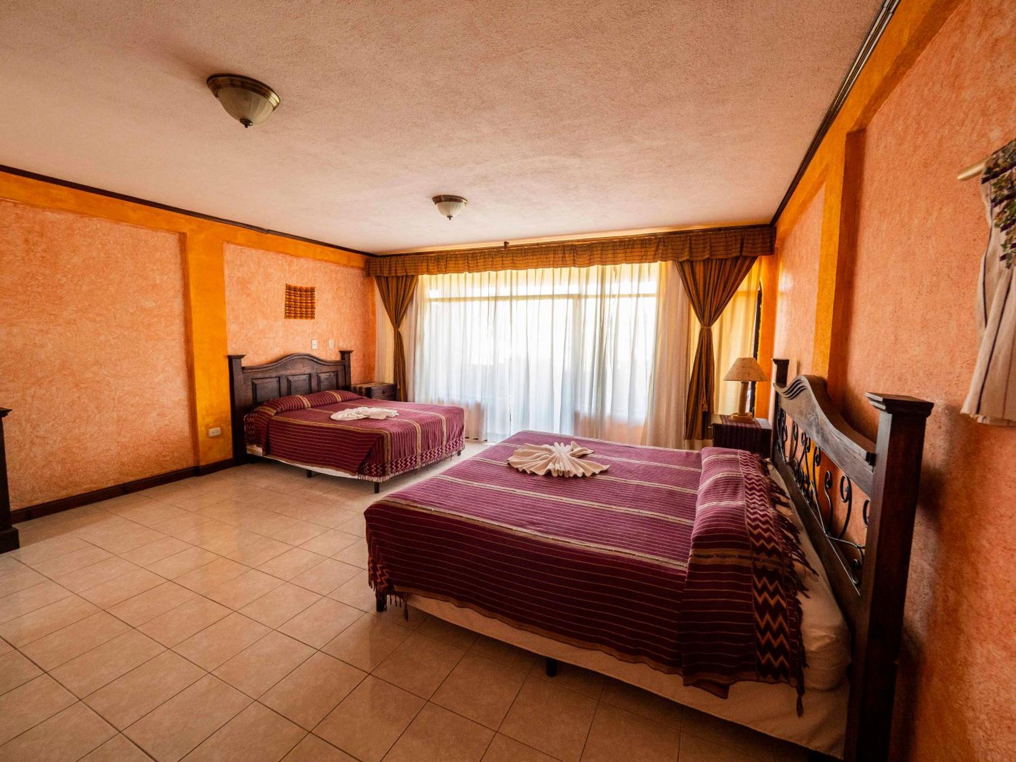 Hotel Tiosh Abaj Santiago Atitlán Екстериор снимка