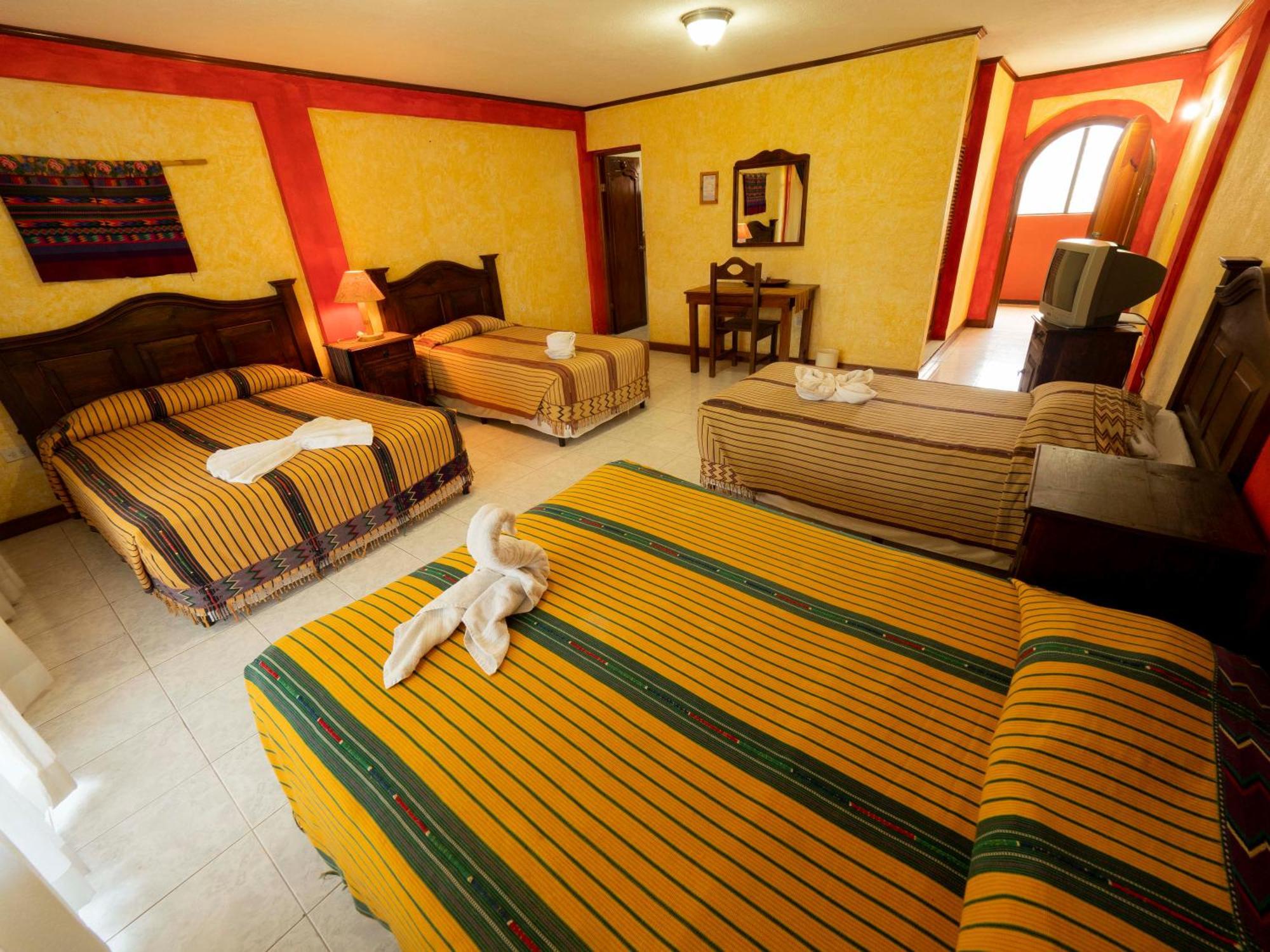 Hotel Tiosh Abaj Santiago Atitlán Екстериор снимка