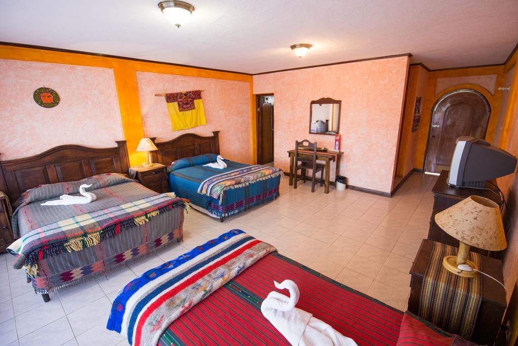 Hotel Tiosh Abaj Santiago Atitlán Екстериор снимка